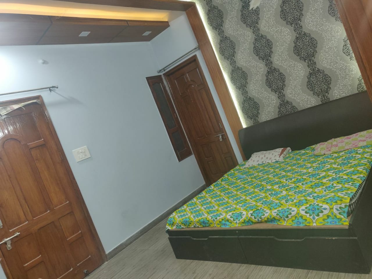2BHK Fully Furnished Portion for Rent in Vijayant Khand